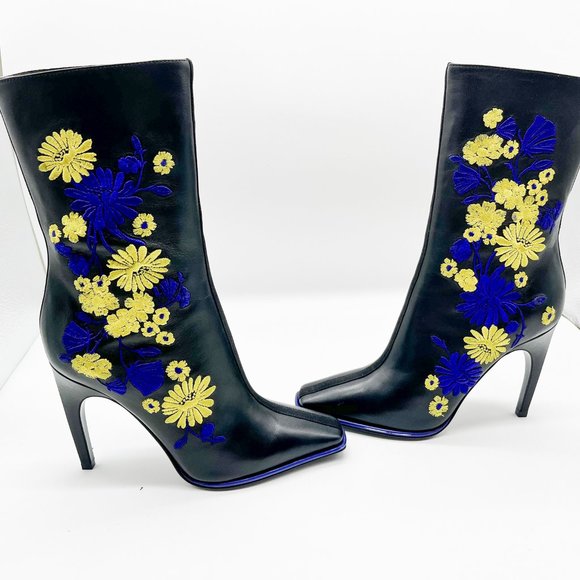 Versace Black Leather Floral Embroidery Boots/Booties - Picture 4 of 4